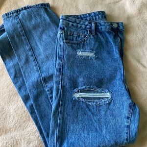 distressed lightwash blue jeans